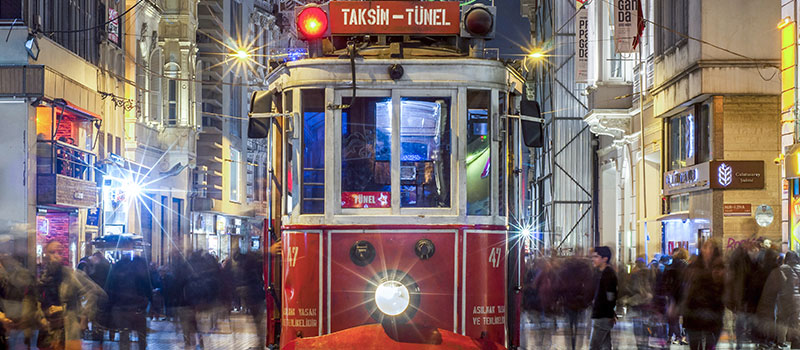 İstanbul’da Sevgilinizle Görmeniz Gereken Nostaljik Semtler